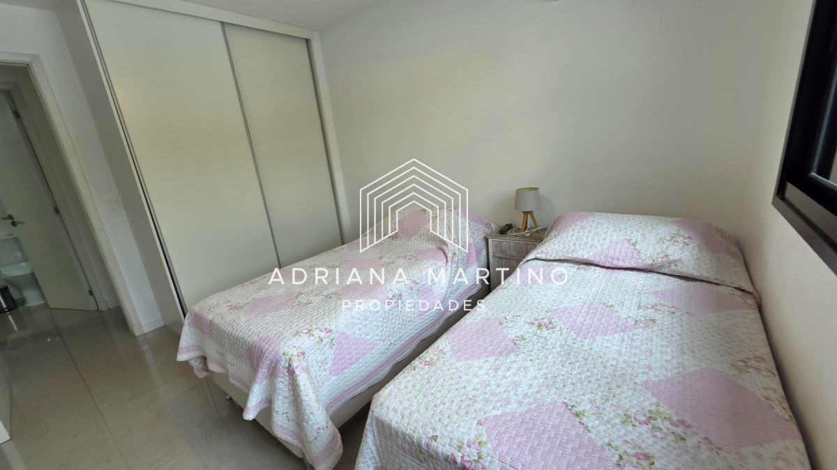 Apartamento ID.71729 - Mansa, oportunidad exclusiva a pasos del mar , edificio con buenos servicios.