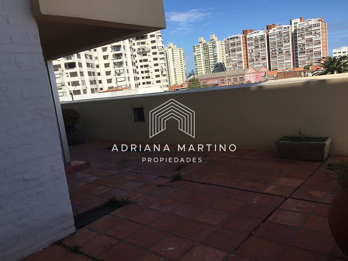 Apartamento ID.33590 - Confortable apartamento ubicado en Brava Punta del Este. 