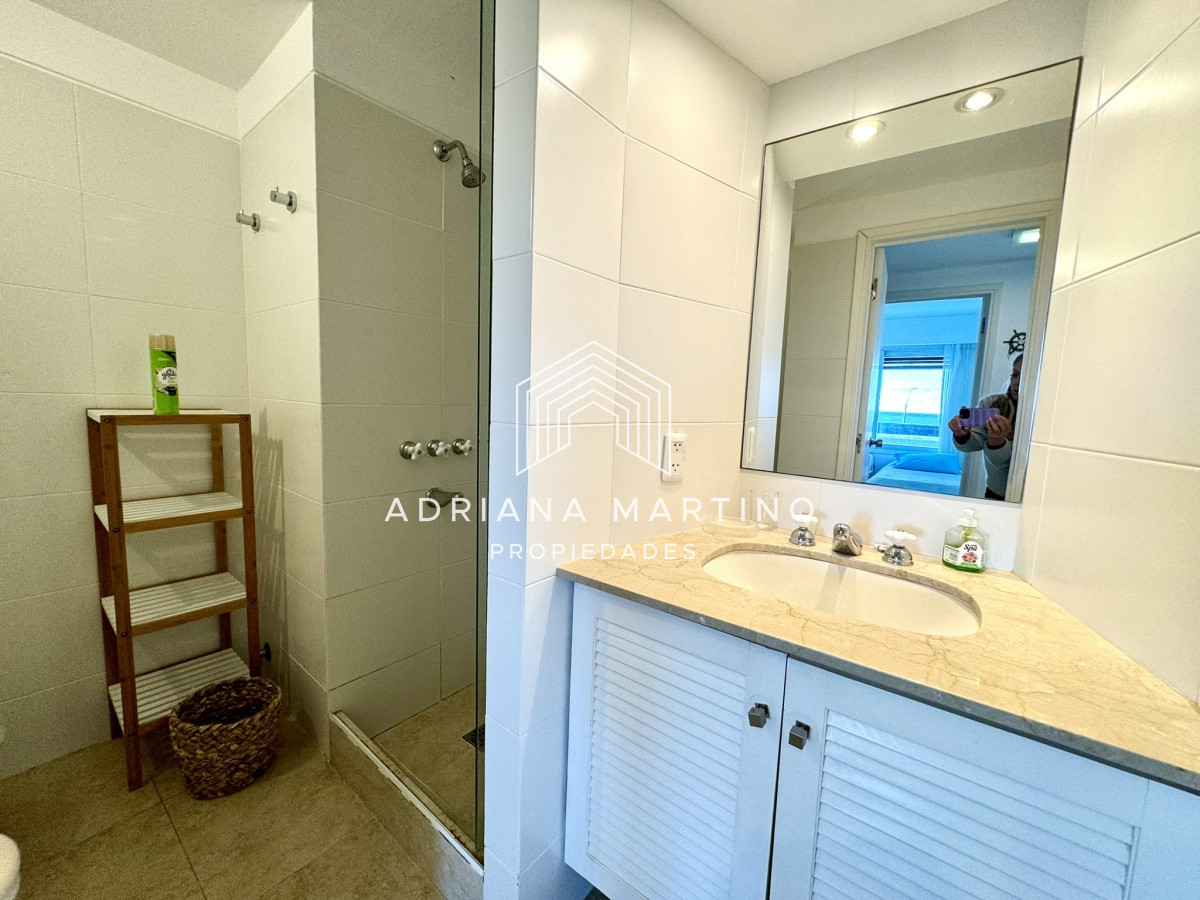 Apartamento ID.70767 - Magnifico paratmanto frente al mar en playa Brava - Punta del Este!