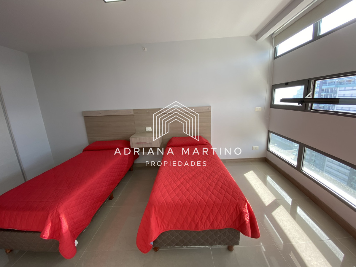 Apartamento ID.69145 - Espectacular apartamento ubicado en Aidy Grill Punta del Este con vista al mar. 