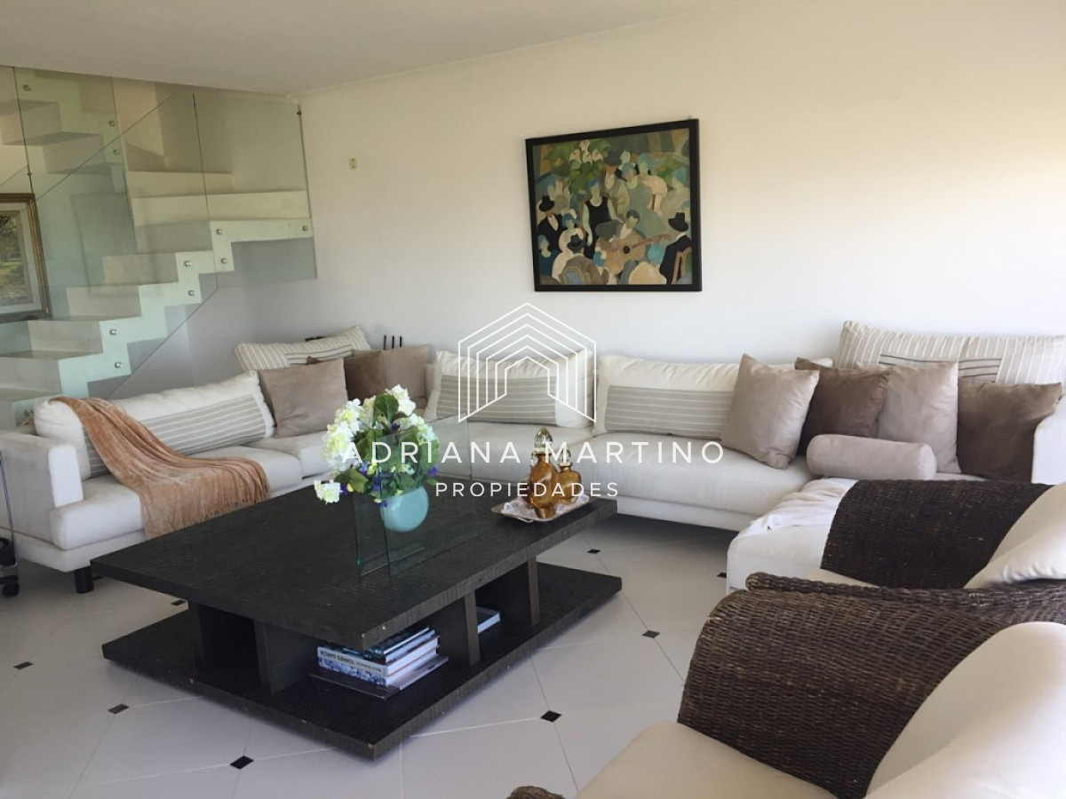 Brava - GoPunta - Portal Inmobiliario de Punta del Este - Maldonado