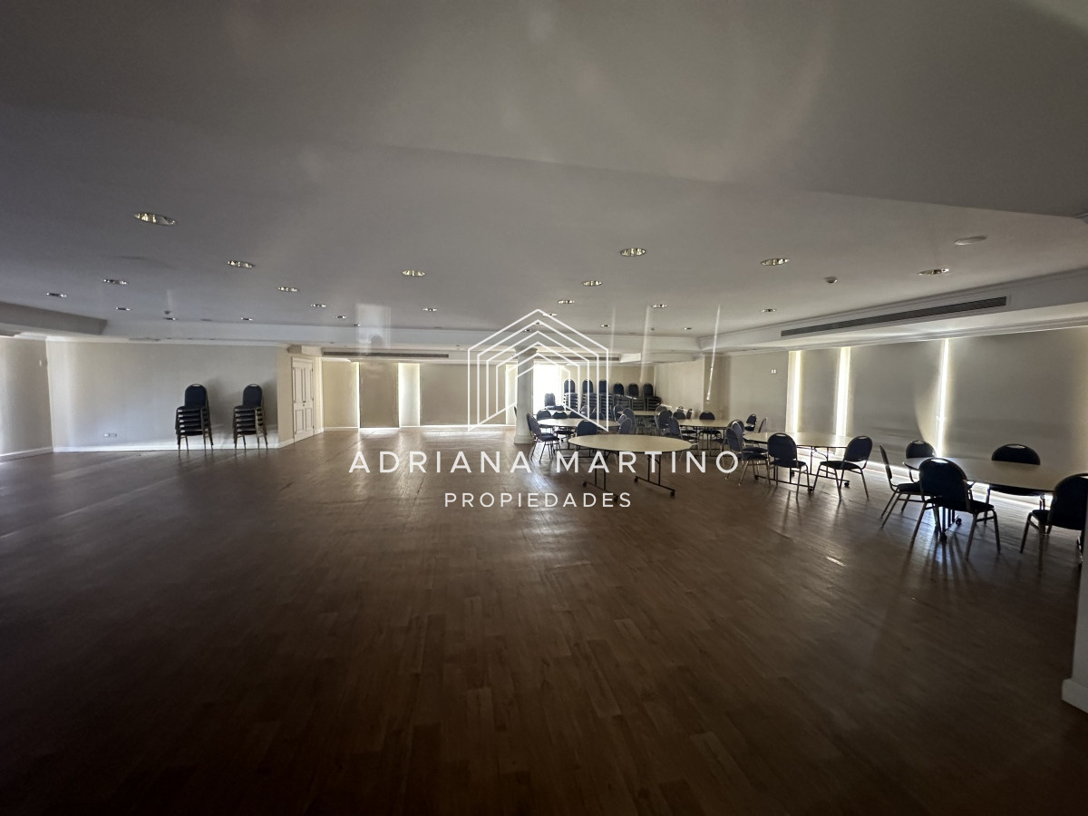 Apartamento ID.69475 - Espectacular apartamento en Mansa Punta del Este, con vista panorámica al mar. 