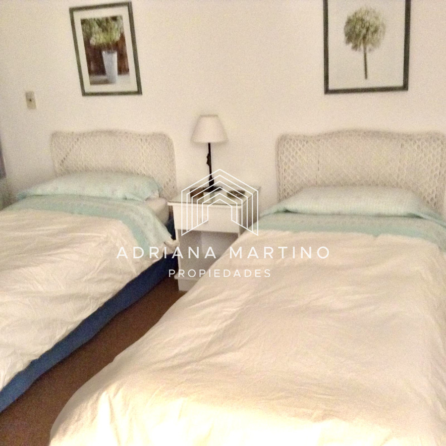 Apartamento ID.37813 - Apartamento en Venta – Primera Línea Playa Mansa, Punta del Este