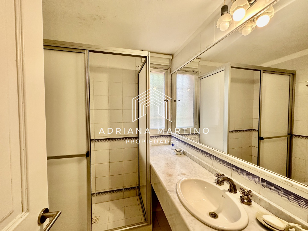 Apartamento ID.71014 - Excelente planta en primera línea brava 