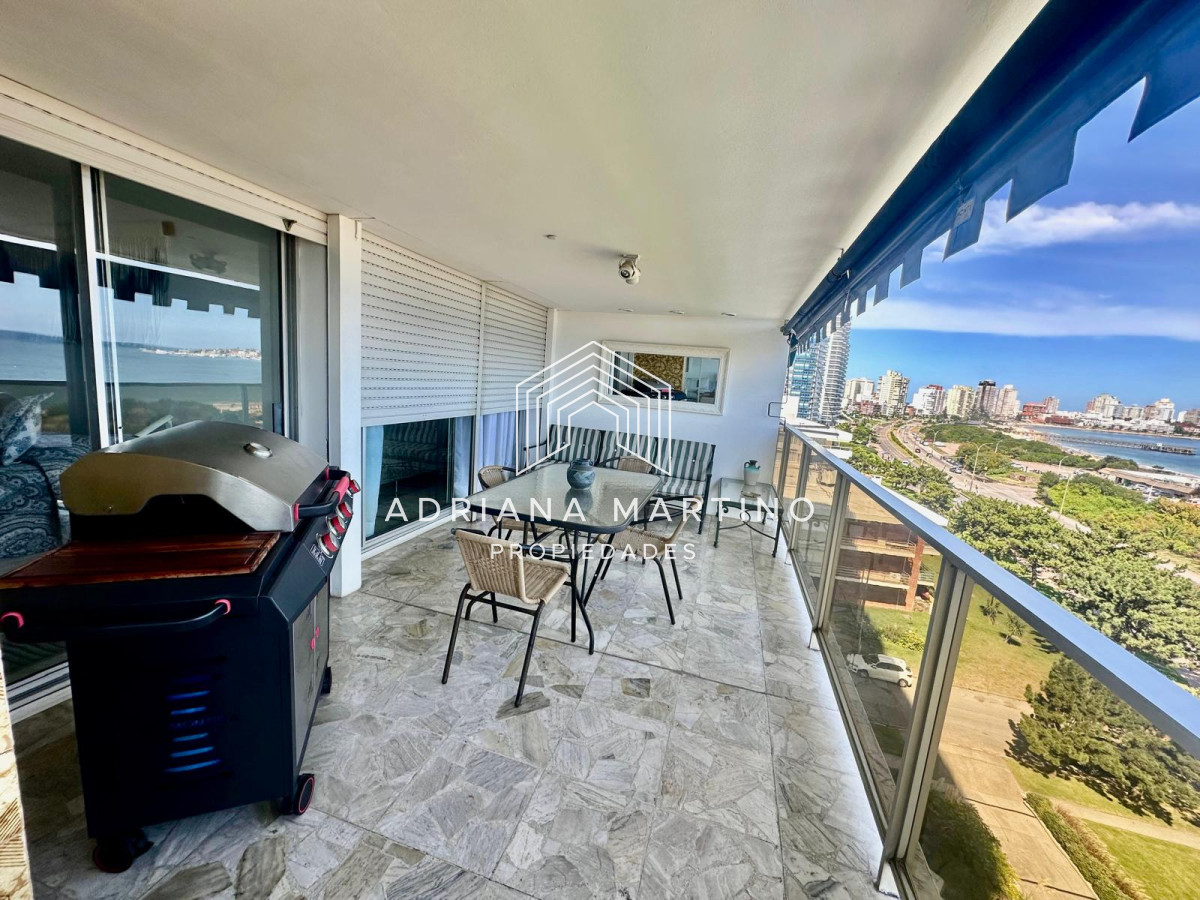 Apartamento ID.69729 - Amplia planta en primera linea al mar 
