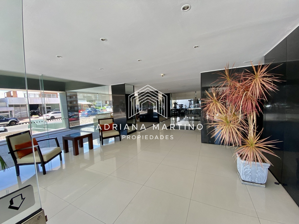 Apartamento ID.69454 - Piso alto en Peninsula con excelente vista al mar