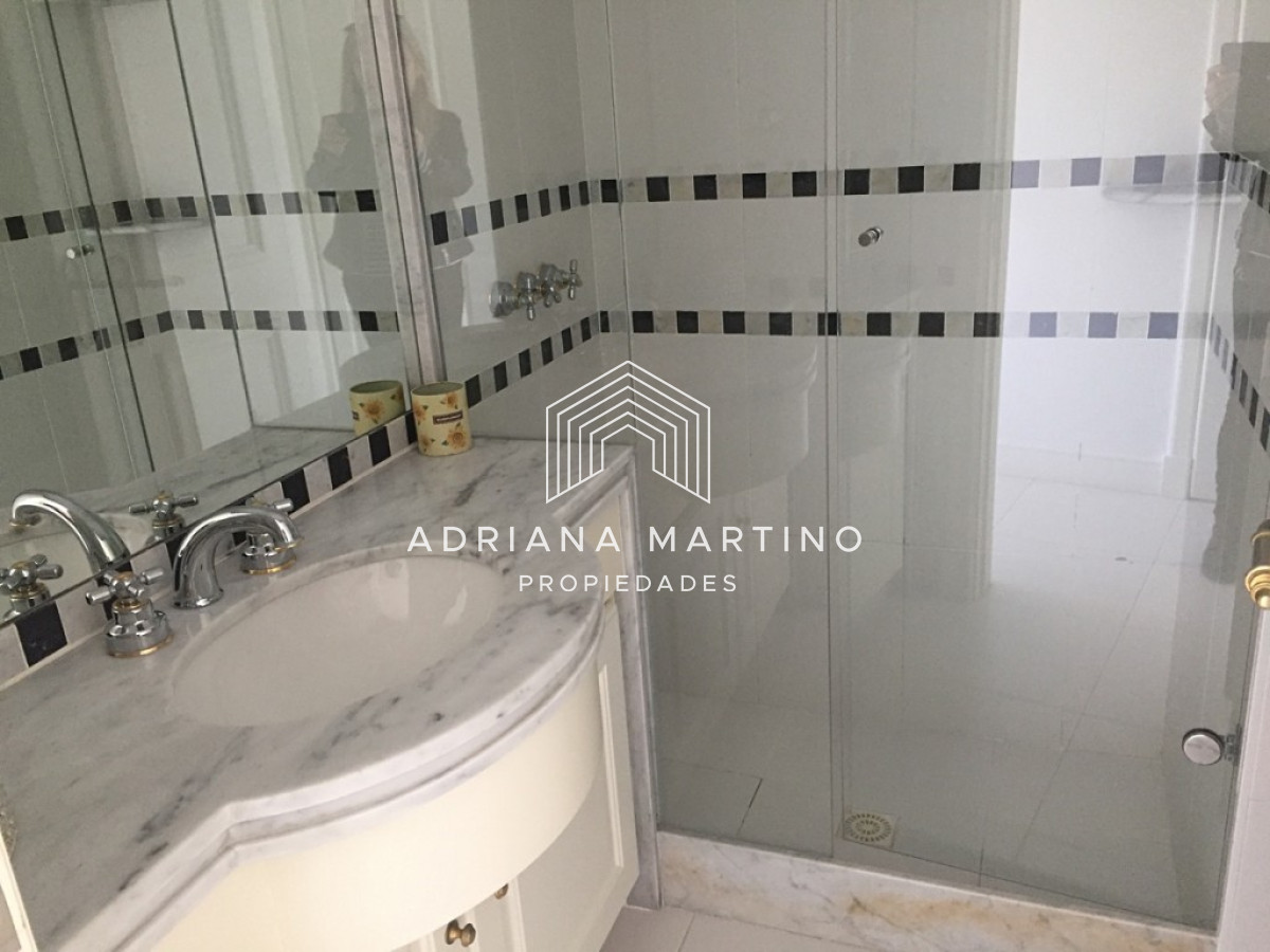 Apartamento ID.69322 - Espectacular departamento en primera línea de la brava 