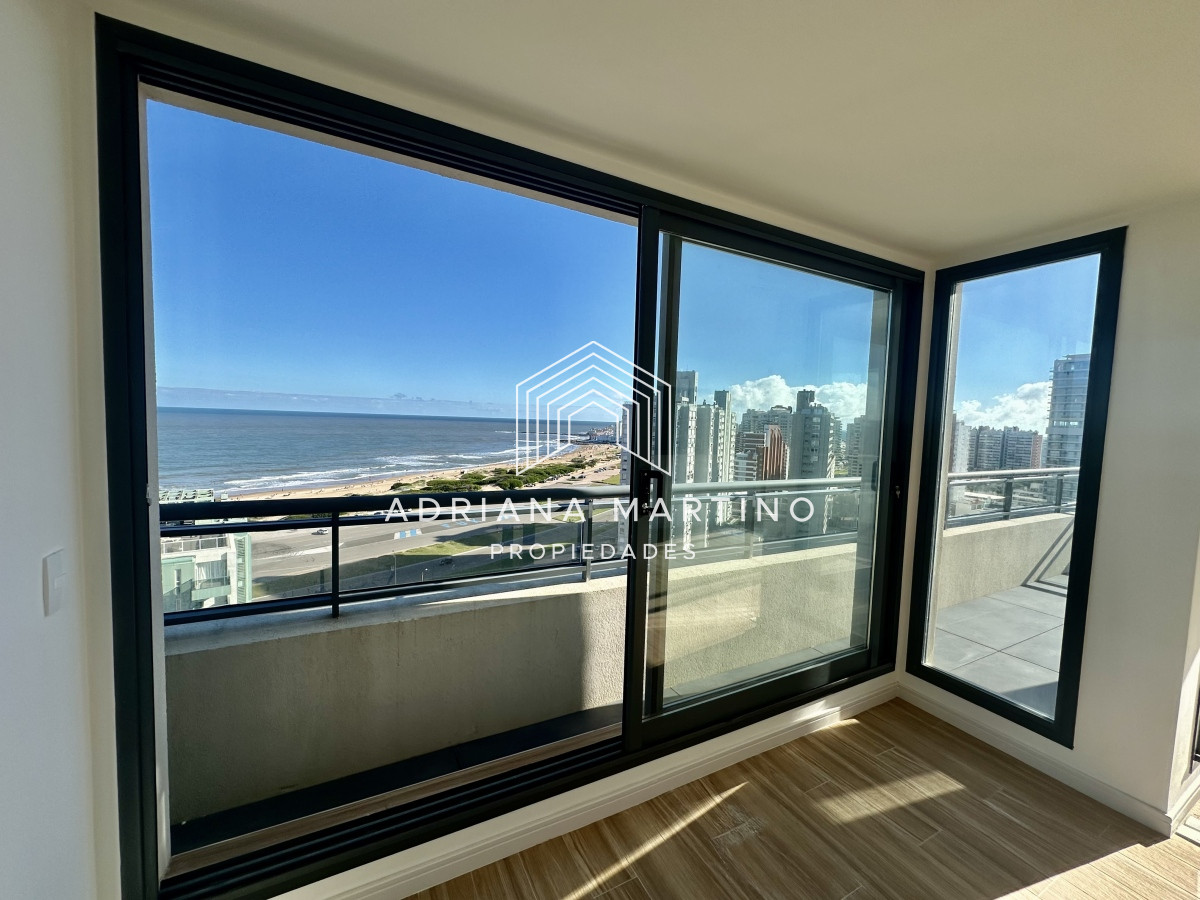 Apartamento ID.70626 - Hermoso penthouse en playa brava 