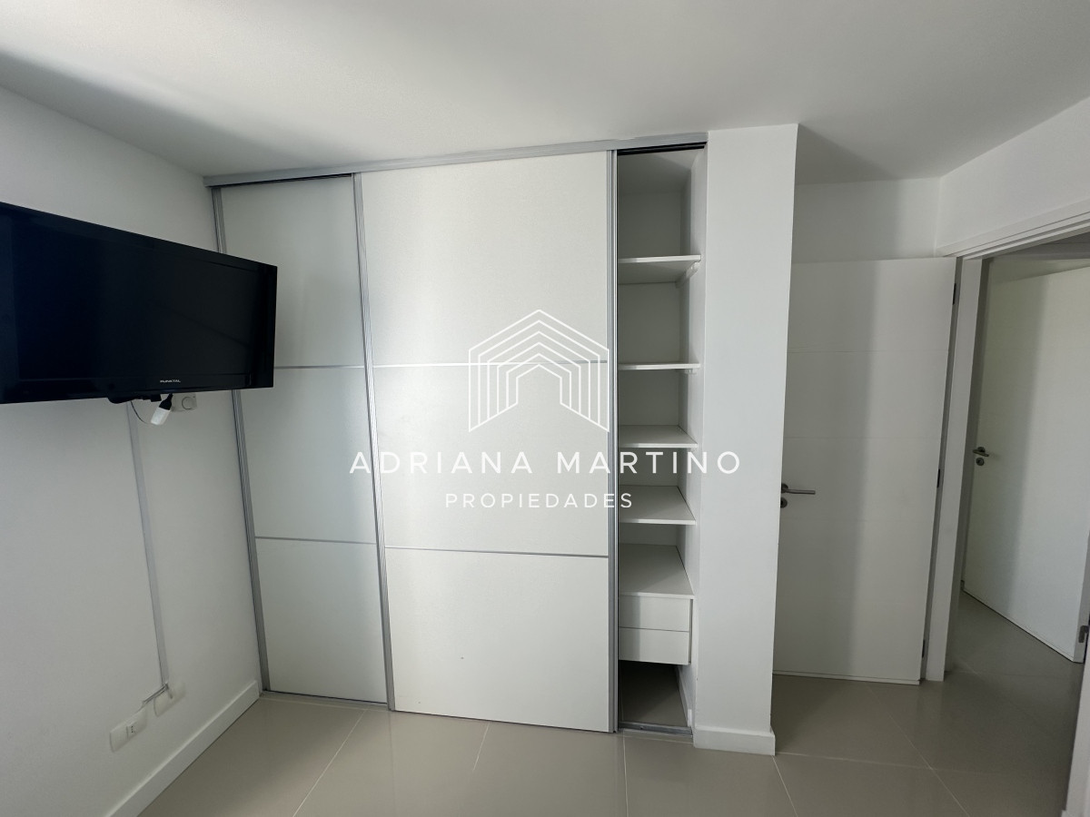 Apartamento ID.70577 - Hermoso apartamento en playa brava 