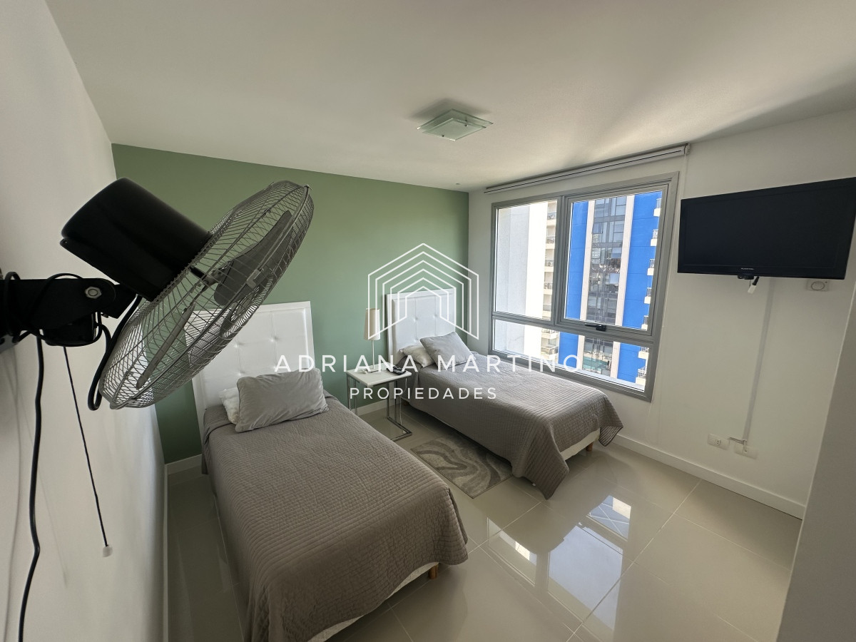 Apartamento ID.70577 - Hermoso apartamento en playa brava 