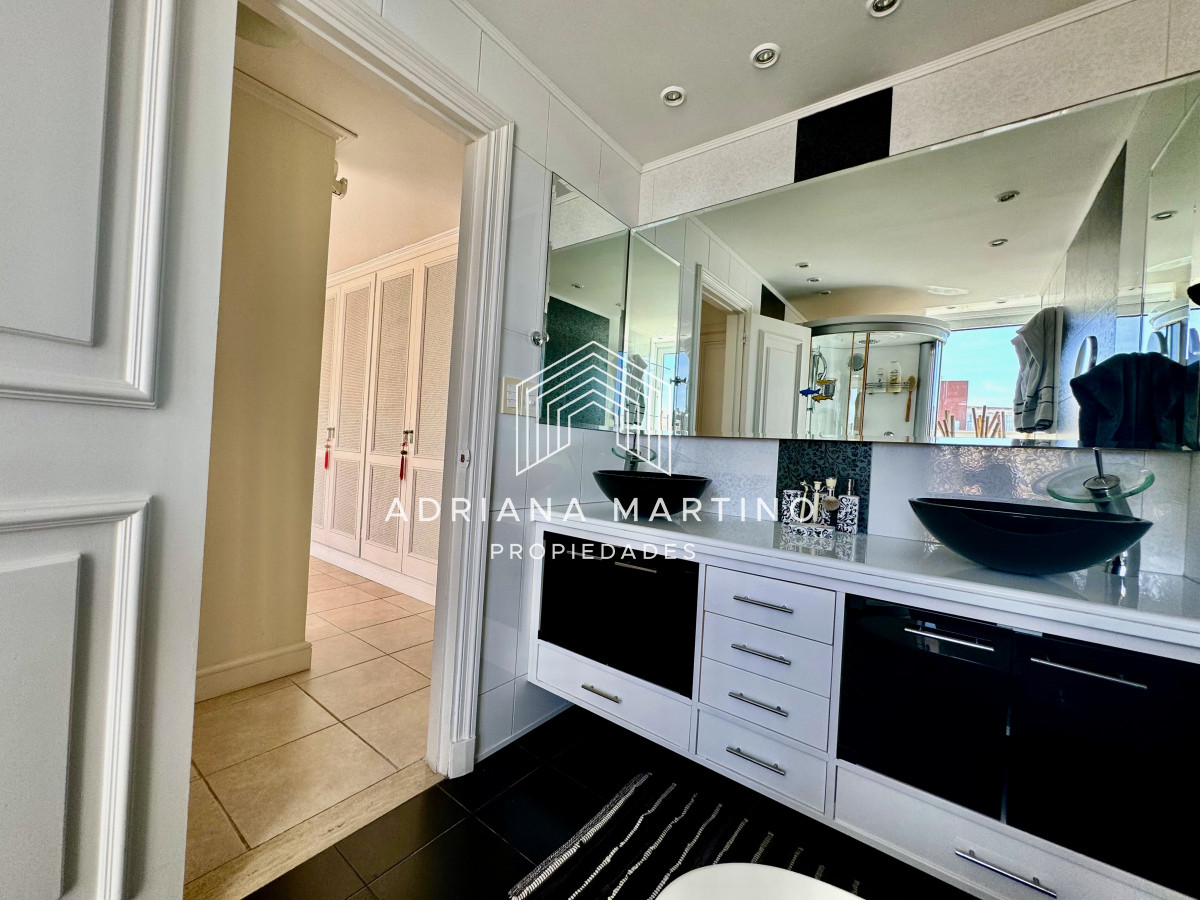 Apartamento ID.36818 - Excelente penthouse en primera línea 