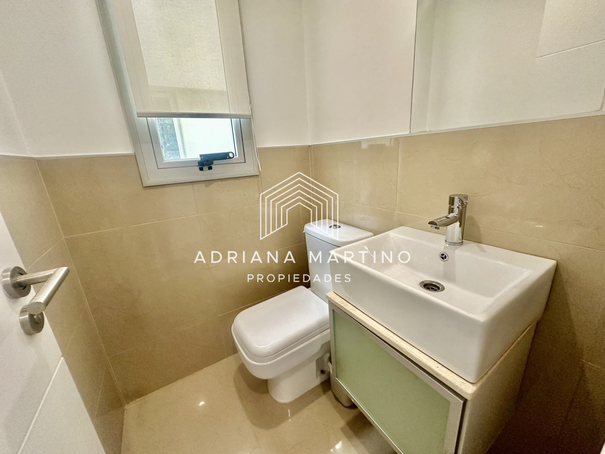 Apartamento ID.70994 - Excelente apartamento en primera línea playa brava 