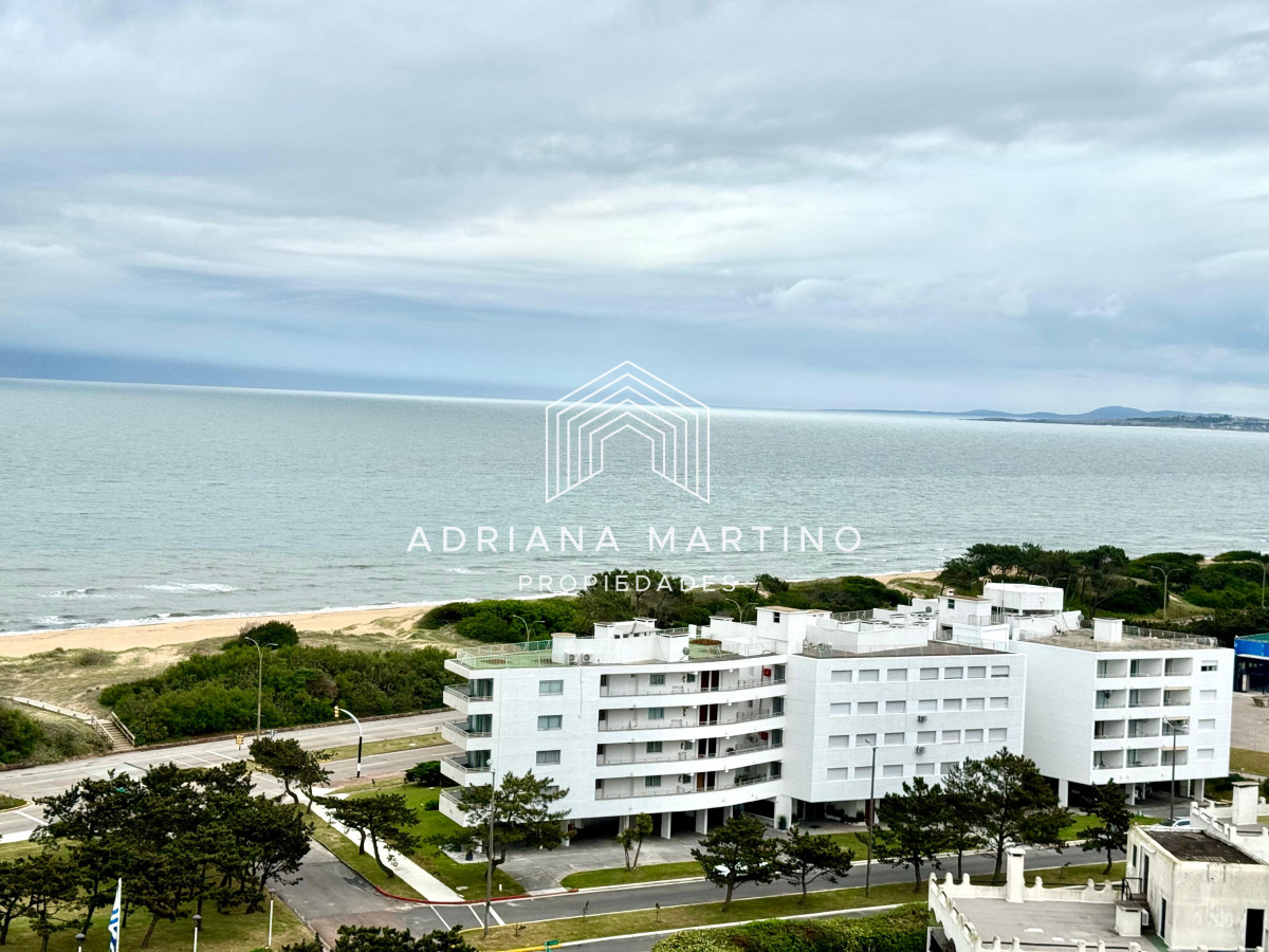 Apartamento ID.67253 - Excelente apartamento en primera línea playa mansa 