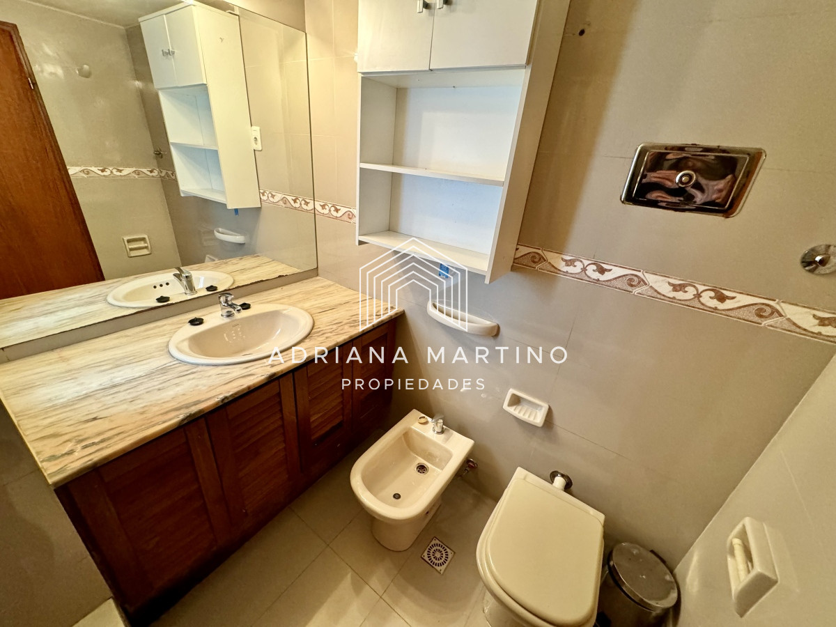 Apartamento ID.70854 - Cómoda planta en punta del este 