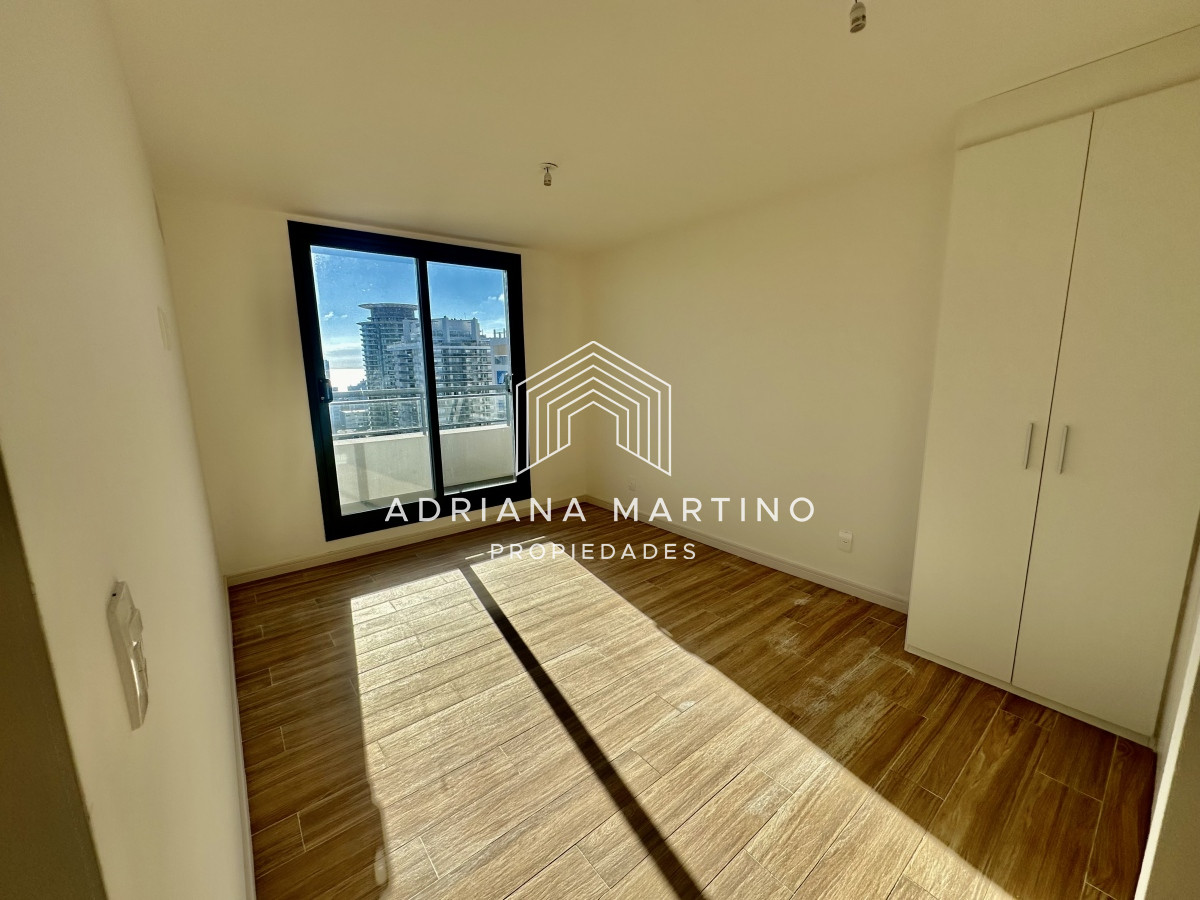 Apartamento ID.70626 - Hermoso penthouse en playa brava 