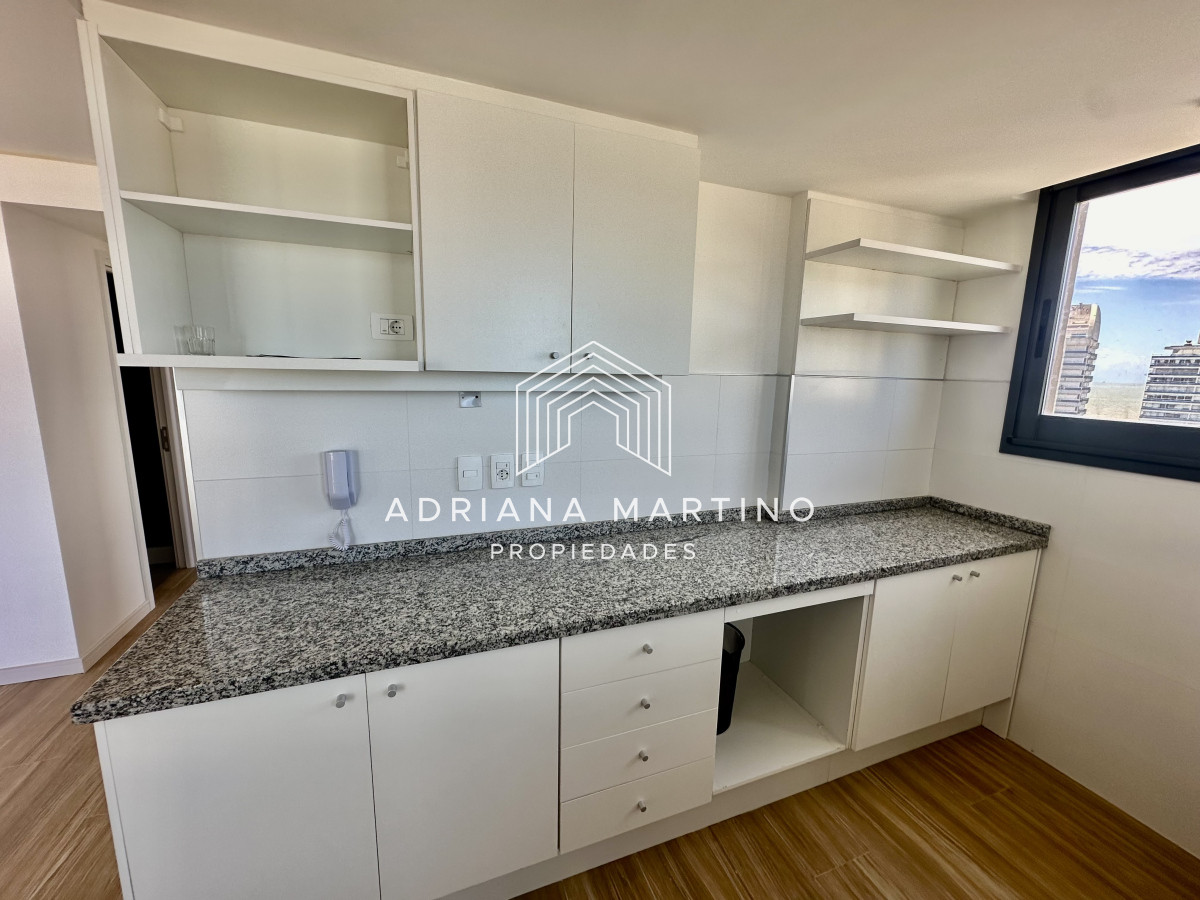 Apartamento ID.71068 - Excelente apartamento en venta en playa brava 