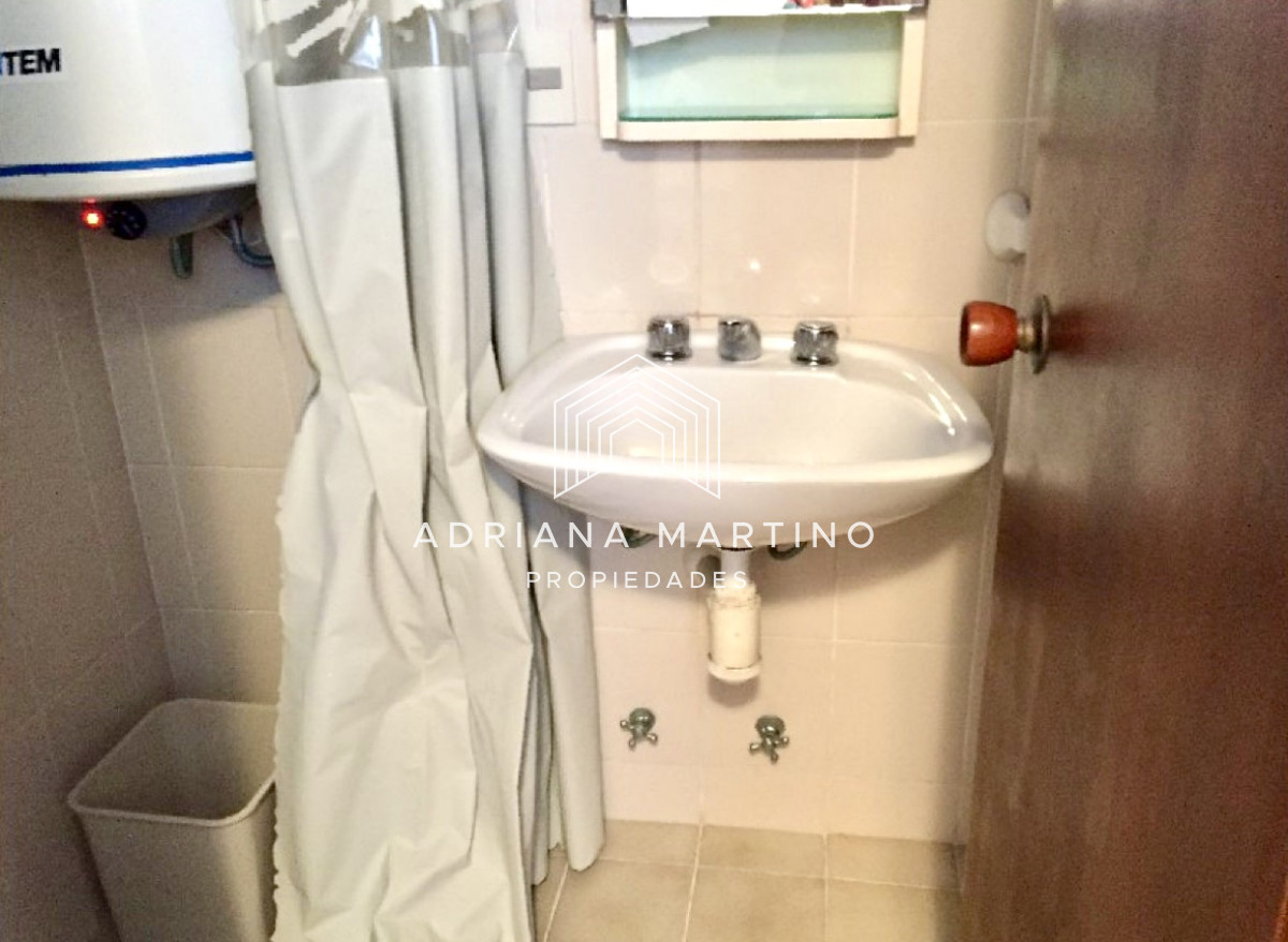 Apartamento ID.35885 - Hermoso apartamento con espectacular vista al mar, ubicado en península de Punta del Este.