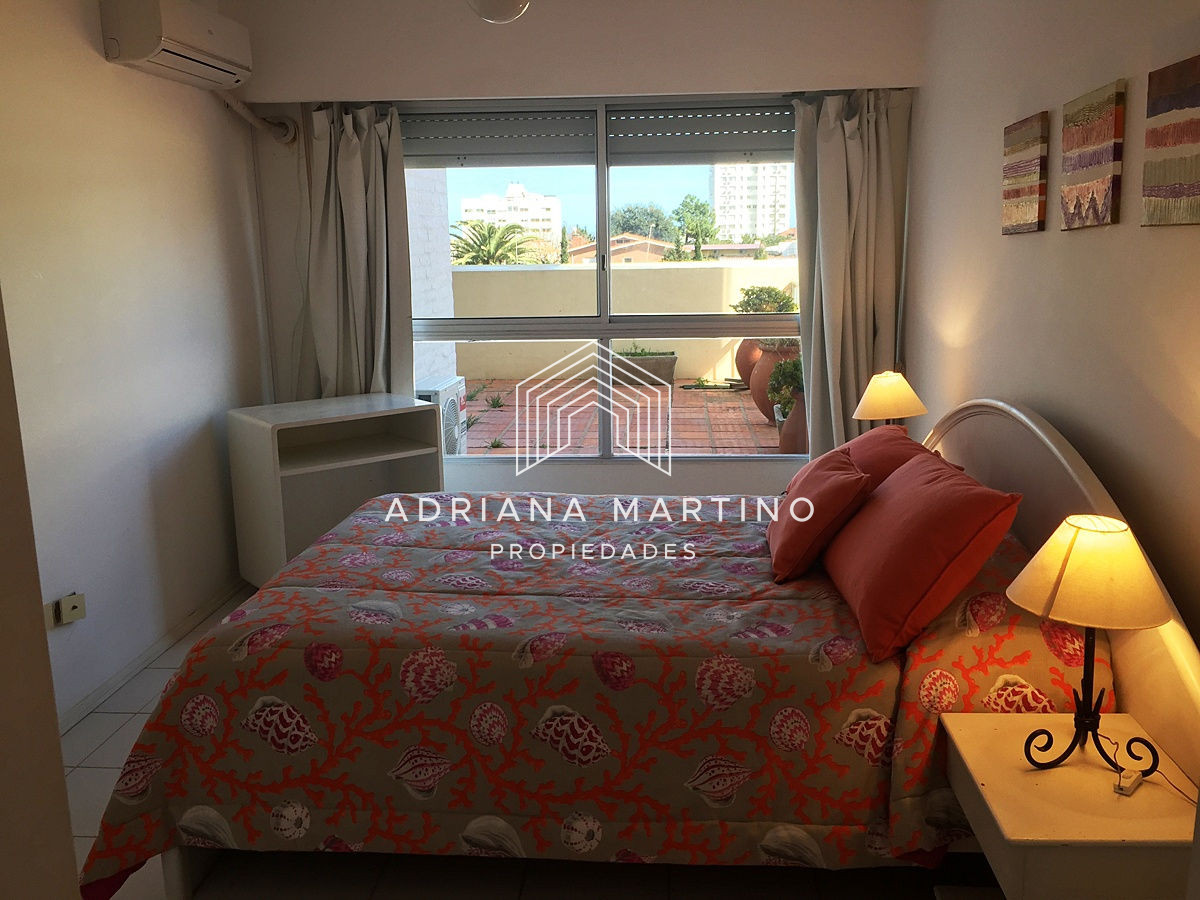 Apartamento ID.33590 - Confortable apartamento ubicado en Brava Punta del Este. 