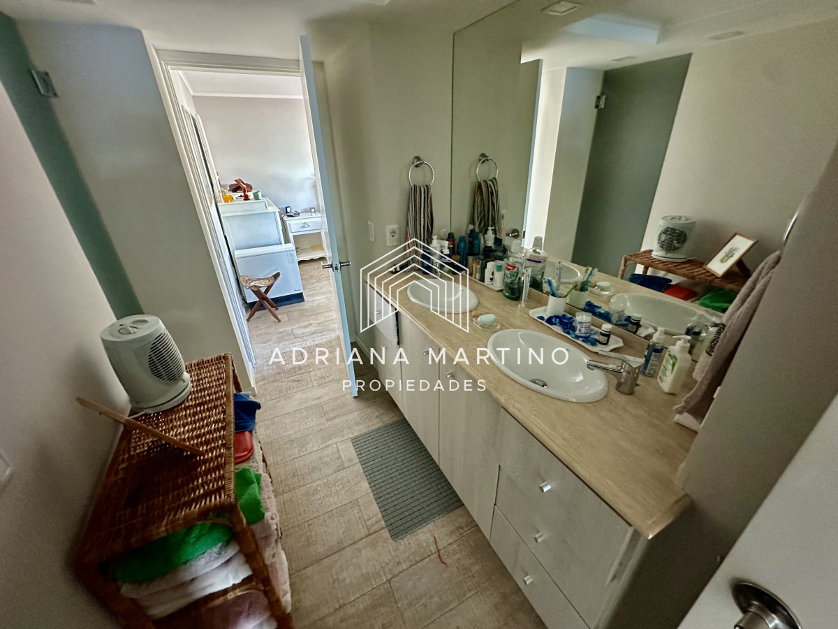 Apartamento ID.71487 - Excelente apartamento en primera línea playa brava 