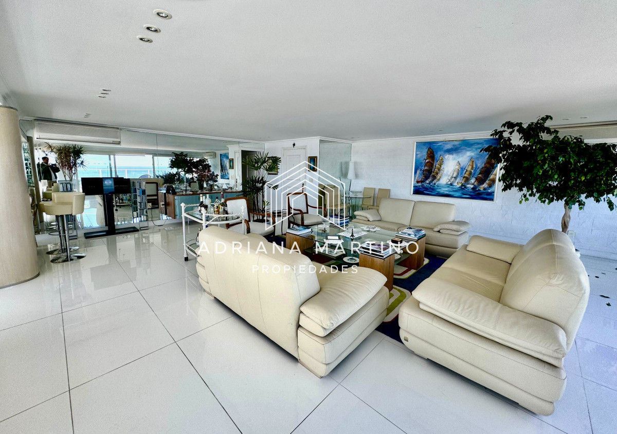Apartamento ID.36818 - Excelente penthouse en primera línea 