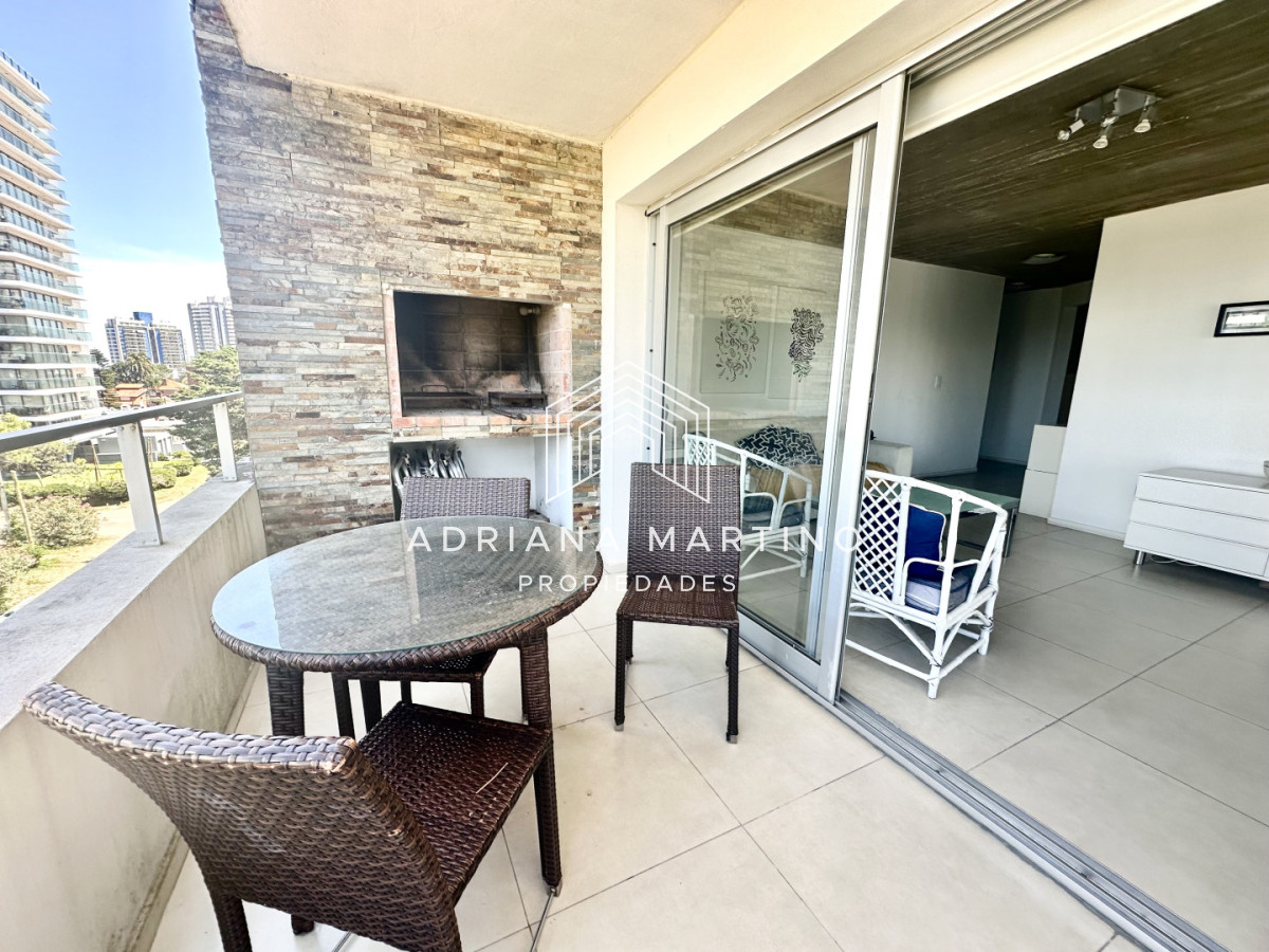 Apartamento ID.69770 - Excelente apartamento en venta a metros de Playa Brava