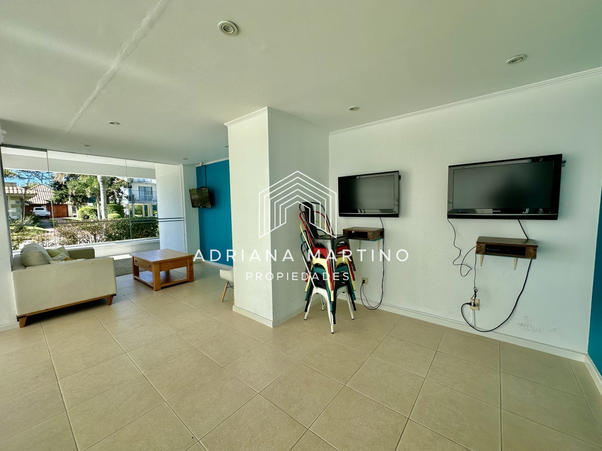 Apartamento ID.67159 - Apartamento en venta - playa mansa, Punta del este 