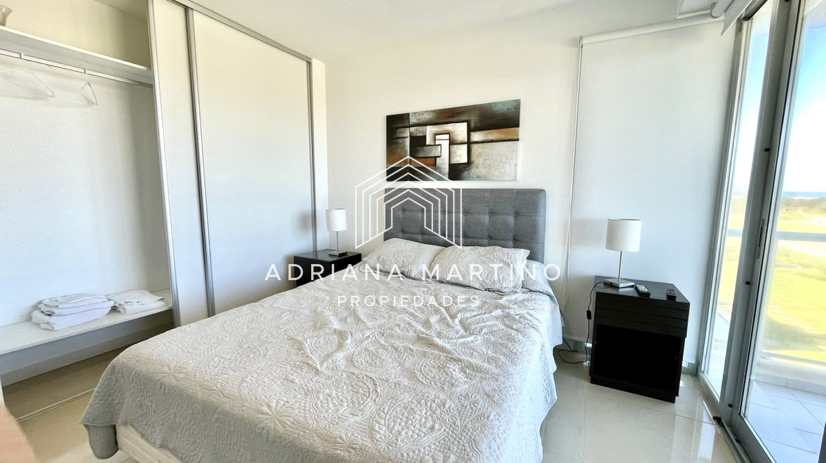 Apartamento ID.71546 - Excelente apartamento en primera línea de Playa Brava, Punta del Este.