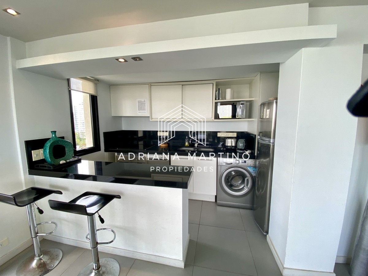 Apartamento ID.70548 - Excelente apartamento con increíbles  vistas a playa brava