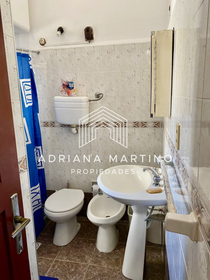 Apartamento ID.71592 - Apartamento en venta en pleno centro de Piriápolis, a pasos de la playa y de todos los servicios.