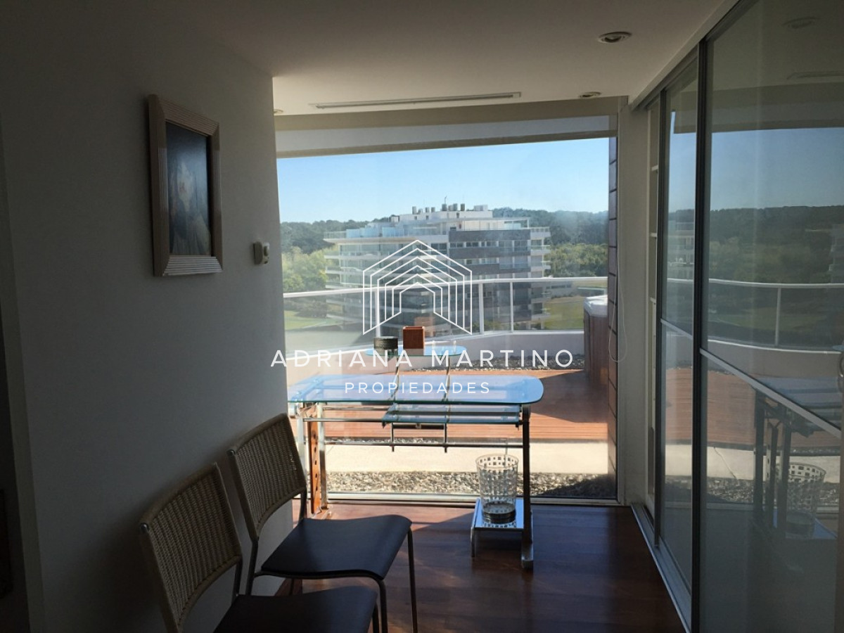 Apartamento ID.69322 - Espectacular departamento en primera línea de la brava 