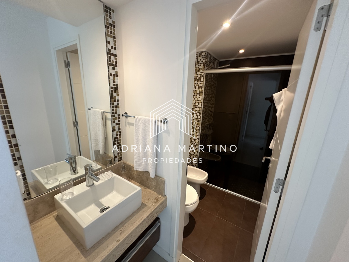 Apartamento ID.70577 - Hermoso apartamento en playa brava 