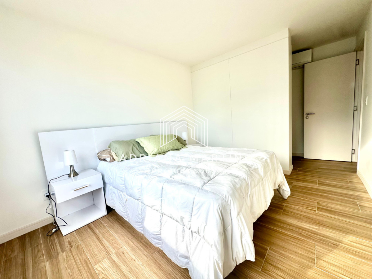 Apartamento ID.71695 - Moderno apartamento en venta en Playa Brava, a pasos del mar
