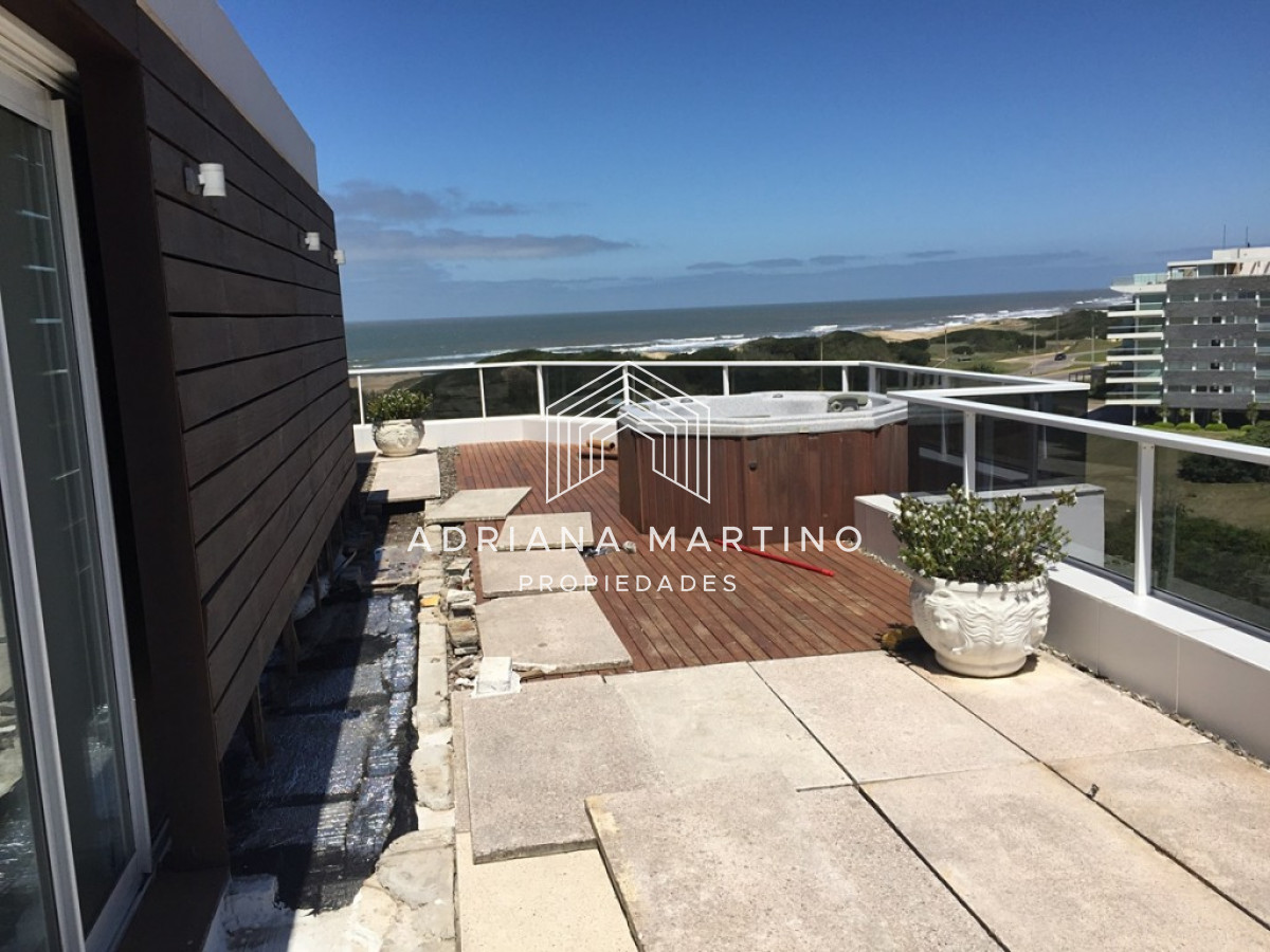 Apartamento ID.69322 - Espectacular departamento en primera línea de la brava 