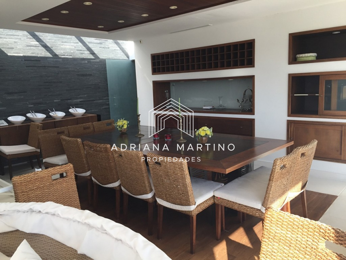 Apartamento ID.69322 - Espectacular departamento en primera línea de la brava 