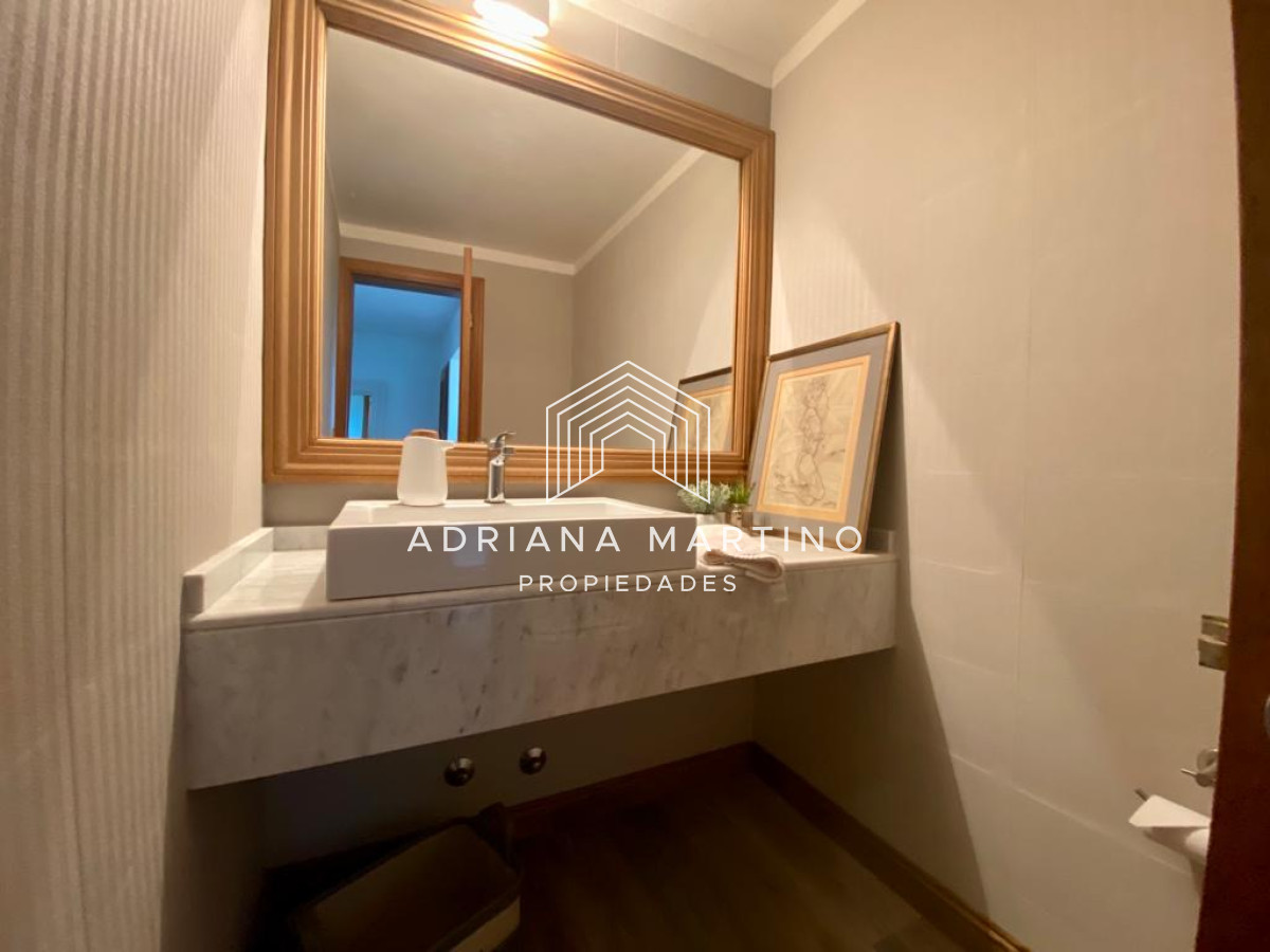 Apartamento ID.70109 -  Hermoso apartamento en playa brava en primera linea con vista al Mar