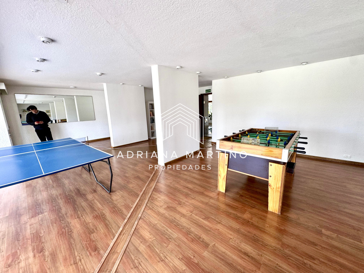 Apartamento ID.71489 - Apartamento en venta – Primera línea Playa Mansa, Punta del Este