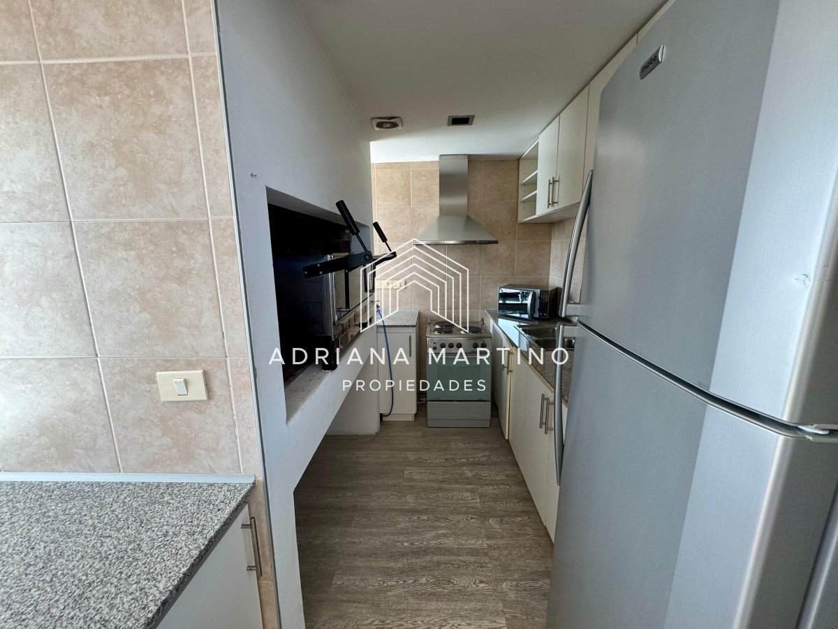 Apartamento ID.67231 - Espectacular Pent House en mansa con vista a la laguna.