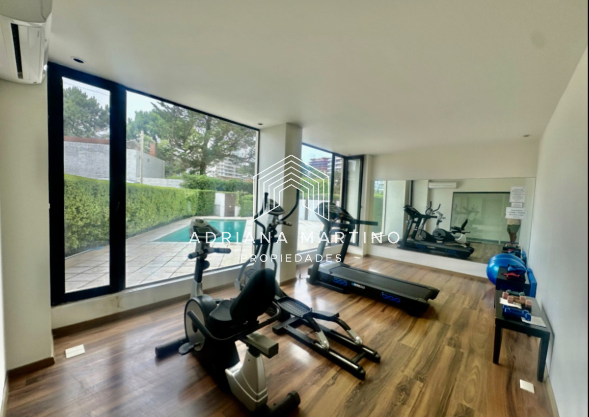 Apartamento ID.71404 - Excelente apartamento a metros de playa brava con vista al mar 