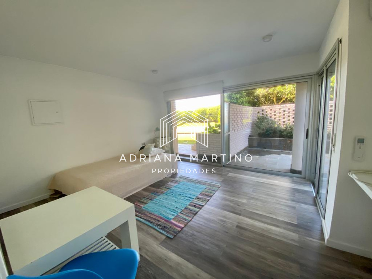 Apartamento ID.70109 -  Hermoso apartamento en playa brava en primera linea con vista al Mar