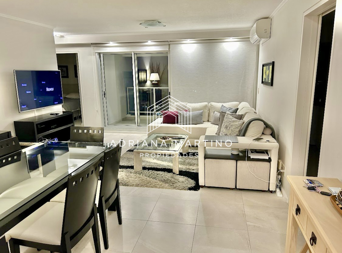 Excelente apartamento con vista al mar - GoPunta - Portal Inmobiliario de Punta del Este - Maldonado