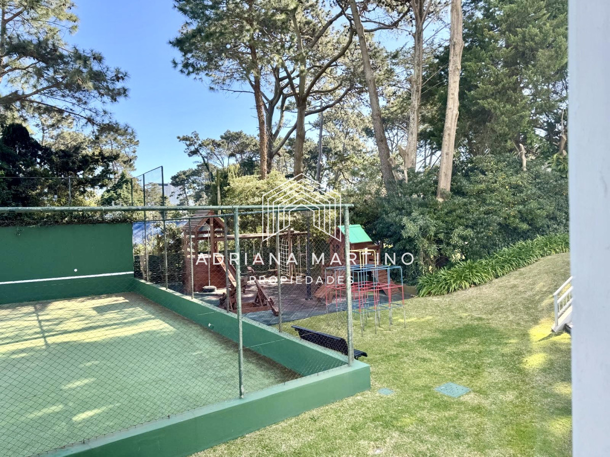 Apartamento ID.71488 - Apartamento en Venta – Punta del Este, Av. Roosevelt