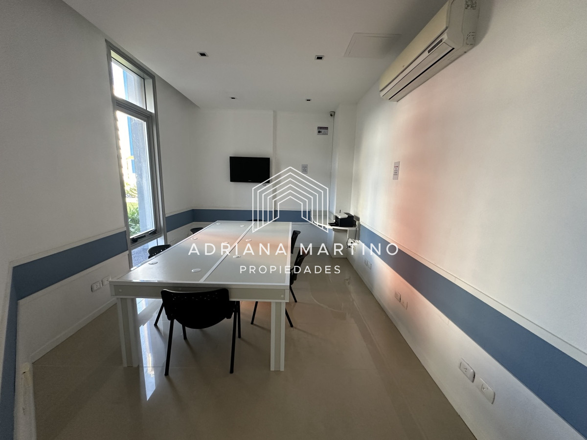 Apartamento ID.70577 - Hermoso apartamento en playa brava 