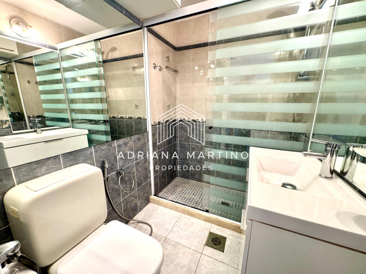 Apartamento ID.38745 - Excelente departamento en venta península playa brava