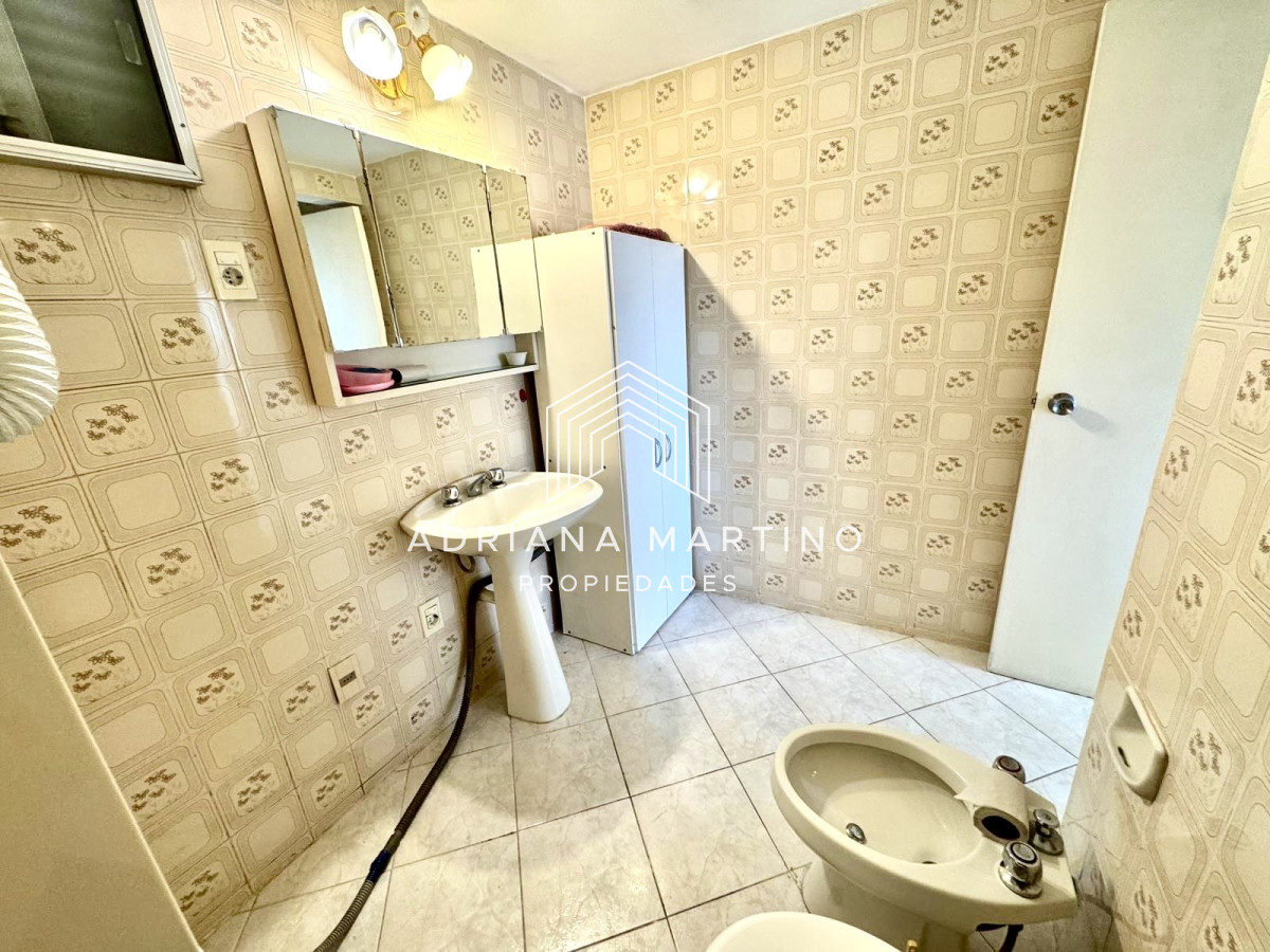 Apartamento ID.71488 - Apartamento en Venta – Punta del Este, Av. Roosevelt