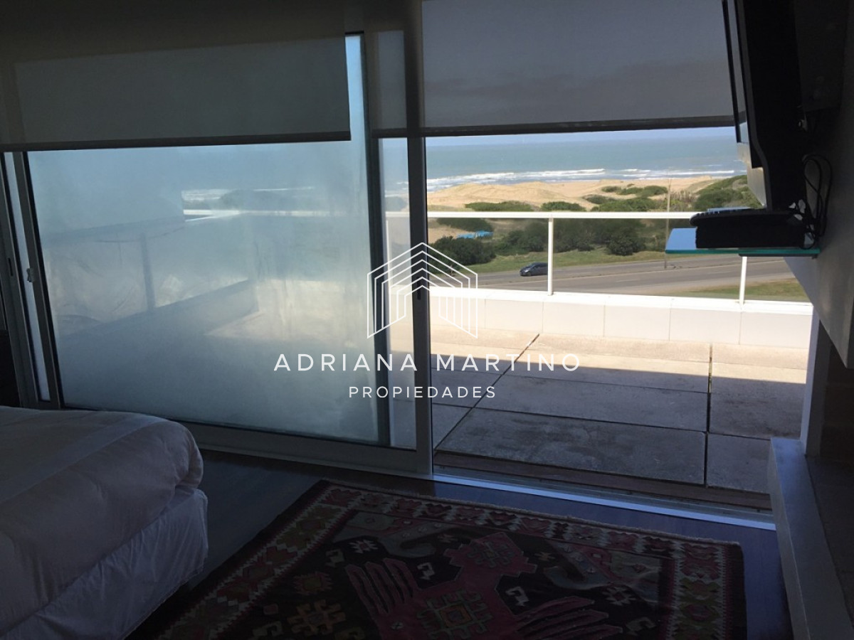 Apartamento ID.69322 - Espectacular departamento en primera línea de la brava 