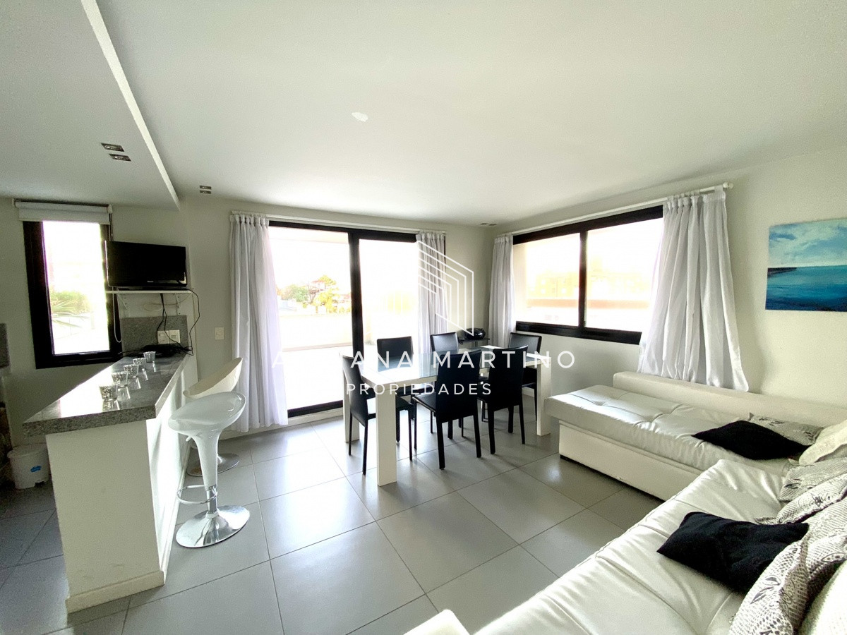 Apartamento ID.69842 - Cómoda planta a metros de Playa Brava 