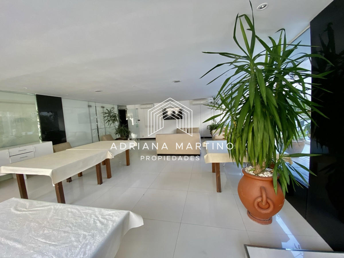 Apartamento ID.69454 - Piso alto en Peninsula con excelente vista al mar