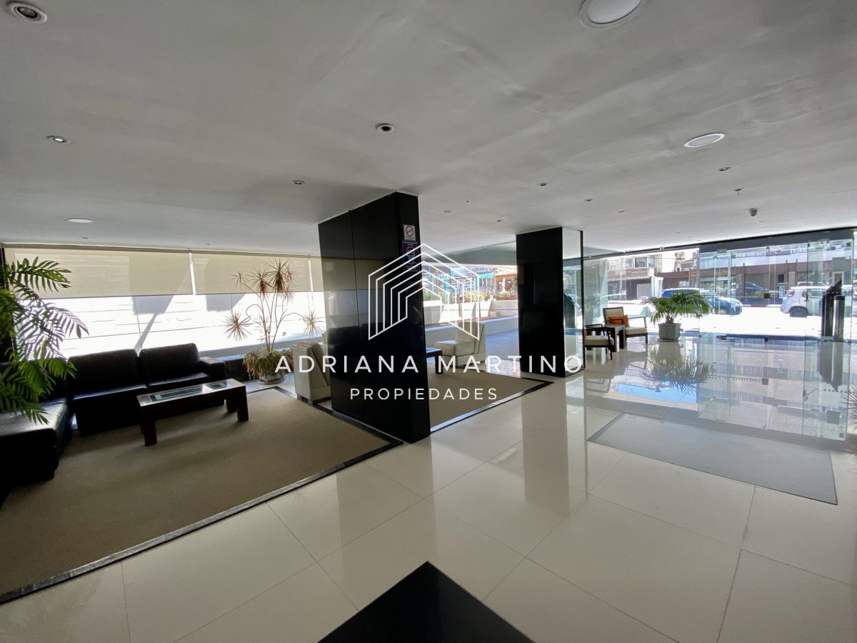 Apartamento ID.69454 - Piso alto en Peninsula con excelente vista al mar