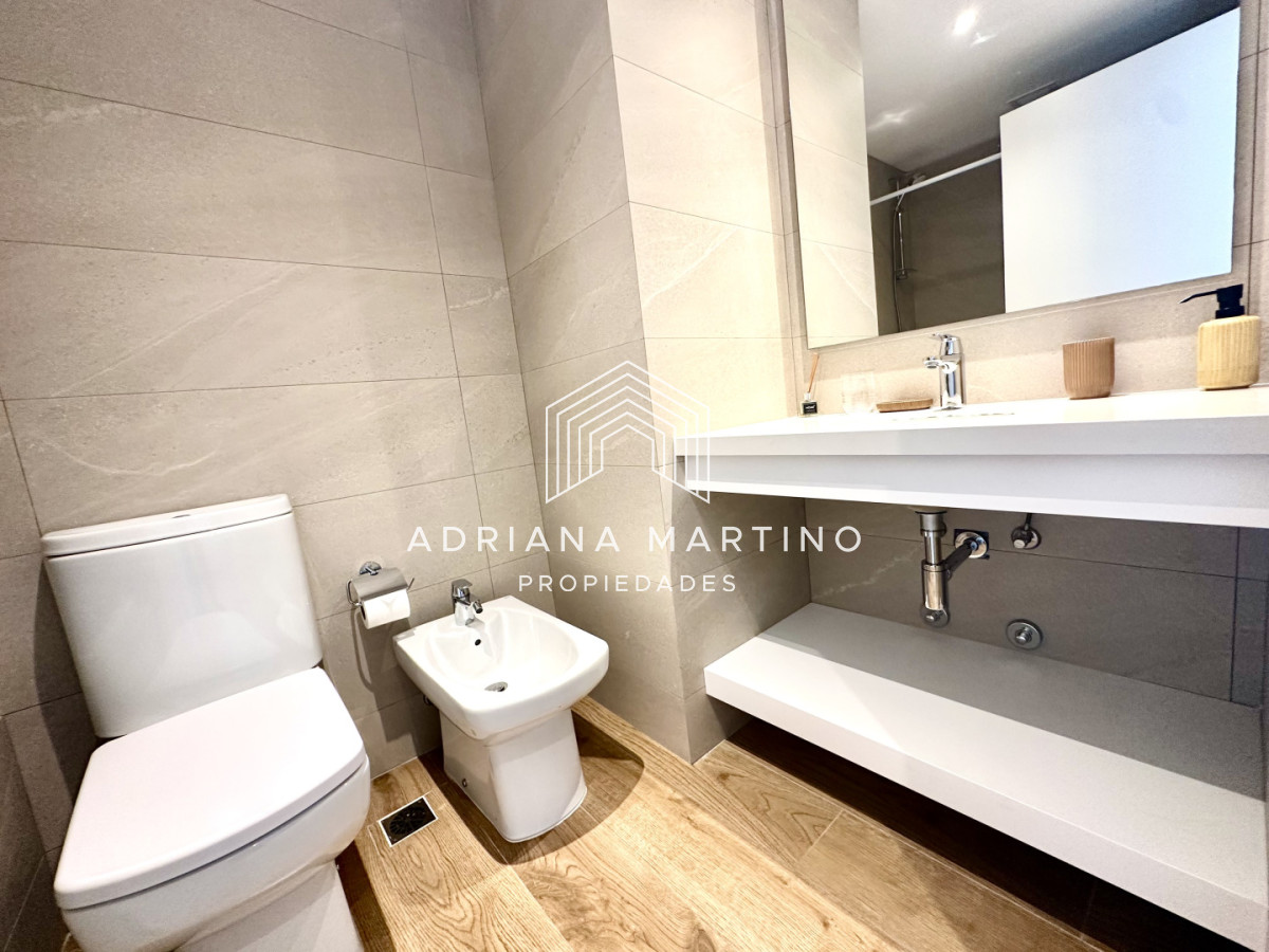 Apartamento ID.70946 - Excelente Apartamento en Playa brava 