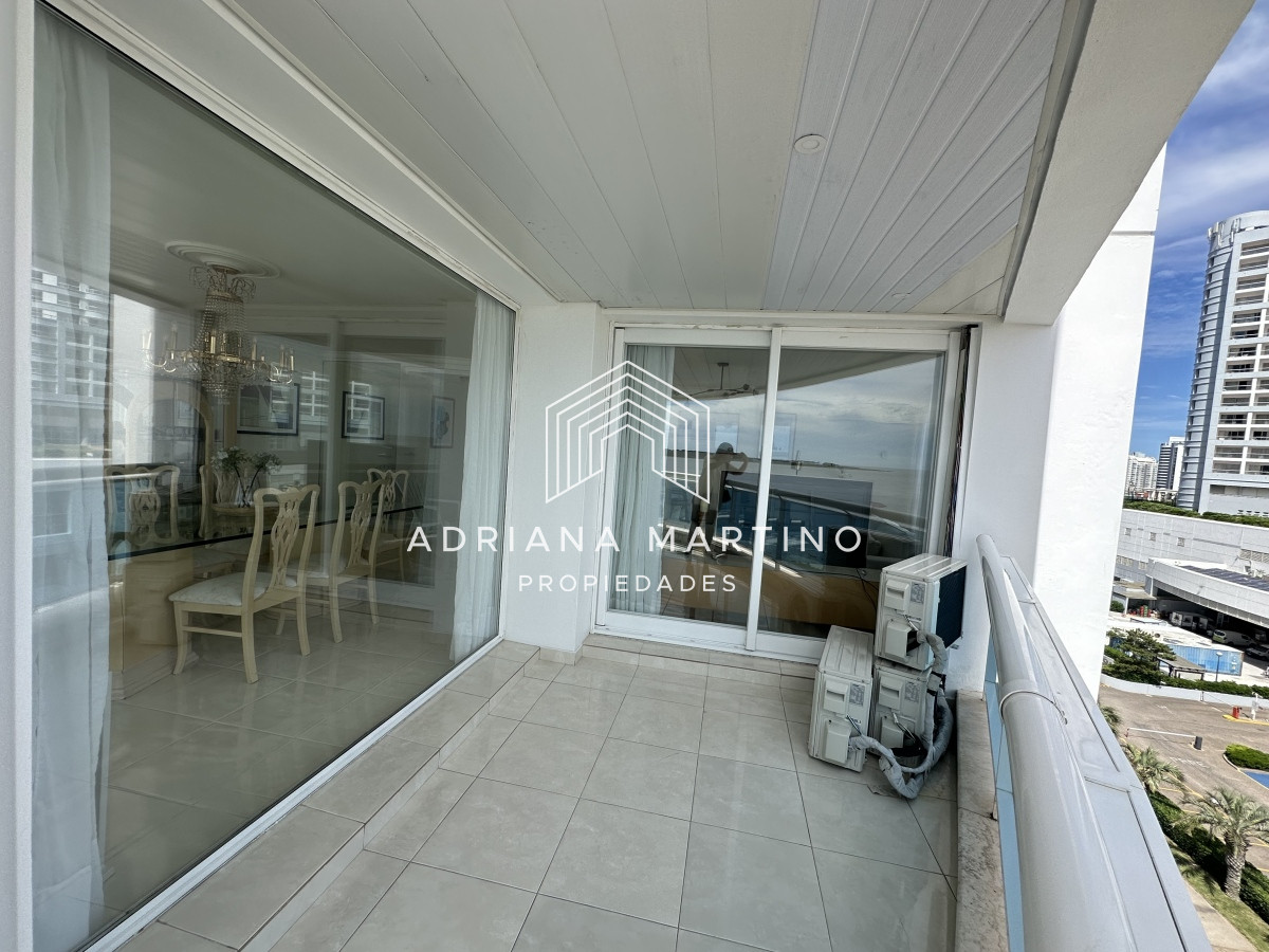 Apartamento ID.39479 - Excelente apartamento de categoría en primera línea